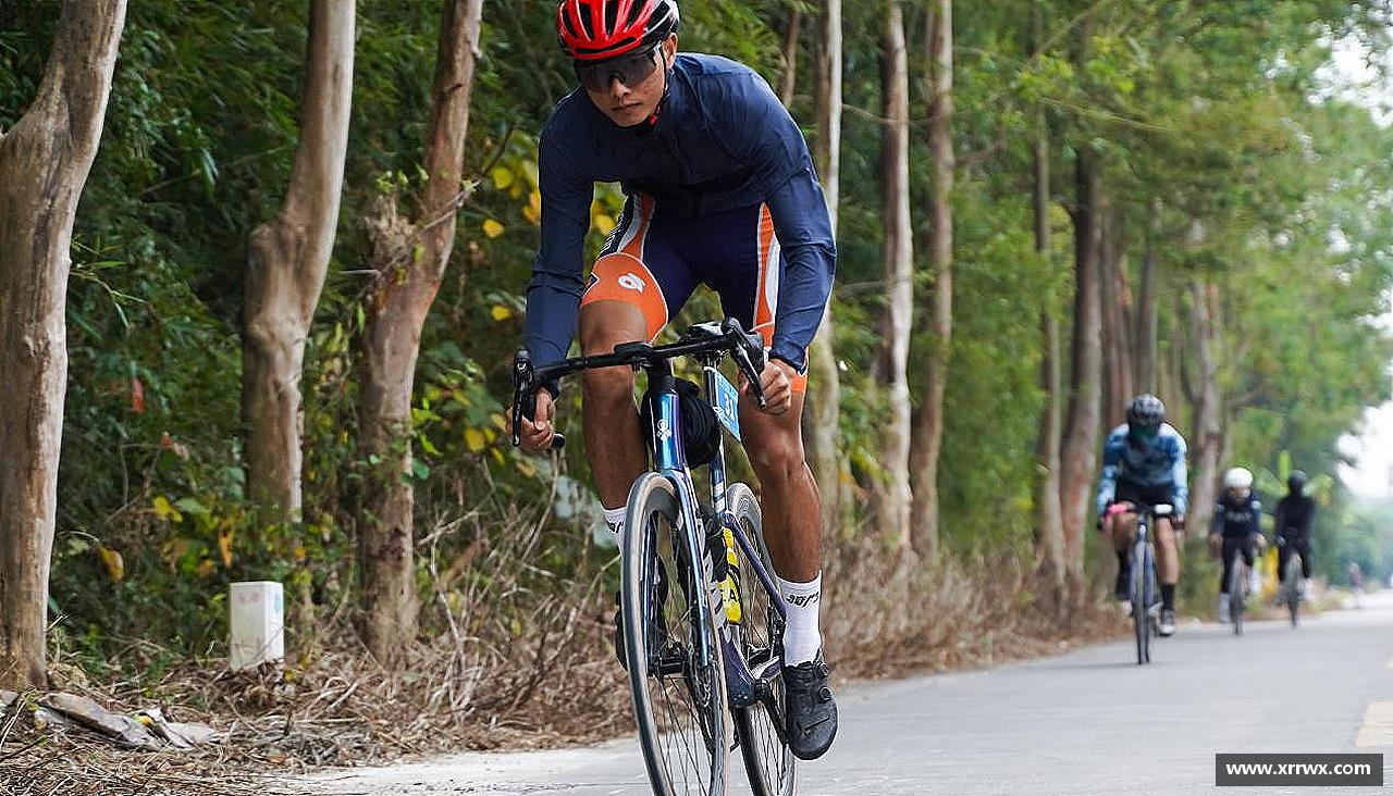 灵魂拥抱，奋力拼搏